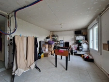Maison 9 pièces, 4 chambres, avec fort potentiel d'évolution à Perrusson - terrain de 459 m²