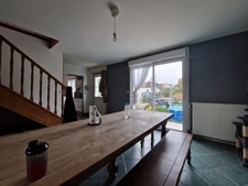 Maison 9 pièces, 4 chambres, avec fort potentiel d'évolution à Perrusson - terrain de 459 m²