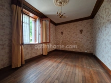 Maison de 220m² à MONNAIE (37), jusqu'à 7 chambres, possibilité de partie locative ou cabinet professionnel