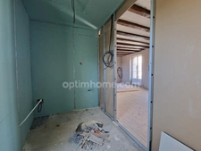 Immeuble de plus de 250 m² à rénover - potentiel de 4 à 5 appartements à créer à Preuilly sur Claise (37) !