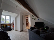 Maison 9 pièces, 4 chambres, avec fort potentiel d'évolution à Perrusson - terrain de 459 m²