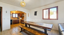 À vendre – Sari-Solenzara Maison vue mer panoramique et charme méditerranéen assuré ( vendu libre de toute occupation)