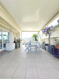 Villa de toit d’exception sur 2 niveaux T3/ T2– 150 m² – Vue mer panoramique 