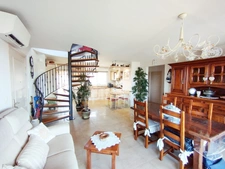 Villa de toit d’exception sur 2 niveaux T3/ T2– 150 m² – Vue mer panoramique 