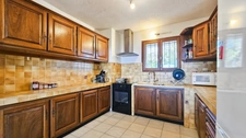 À vendre – Sari-Solenzara Maison vue mer panoramique et charme méditerranéen assuré ( vendu libre de toute occupation)