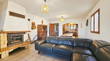 À vendre – Sari-Solenzara Maison vue mer panoramique et charme méditerranéen assuré ( vendu libre de toute occupation)