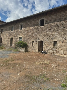 Dpt Rhône (69), à vendre SAINT LAURENT DE CHAMOUSSET maison fort potentiel  - Terrain de 299,00 m² 