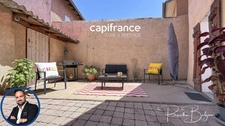 Maison à vendre 4 pièces SAINT GENIS LES OLLIERES (69) – Le charme d'une maison de village avec cour intimiste, garage et vie à pied !