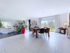📍 SAINT-DIDIER-DE-FORMANS – À proximité immédiate de Trévoux ✨ Maison familiale à vendre – 228 m² habitables – Terrain 1 288 m²