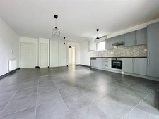 ? À vendre à Craponne – 68 m² – Terrasse – 2 chambres – Calme & Confort PMR