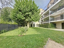 ? À vendre à Craponne – 68 m² – Terrasse – 2 chambres – Calme & Confort PMR