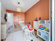 Appartement à vendre 3 pièces  (69) À vendre – Superbe T3 rénové de 68 m² – Rillieux-la-Pape situé 1 Avenue Général Leclerc