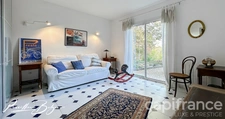 NEW IN CHARBONNIÈRES-LES-BAINS: 210 m² Architect Villa with Swimming Pool!