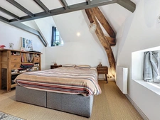 Dpt Rhône (69), TASSIN LA DEMI LUNE à vendre LOFT en Duplex T2bis/T3 d'environ 64,79 m² utiles, Parc, Atypique, dernier étage 