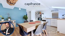 Appartement à vendre 2 pièces GREZIEU LA VARENNE (69) GRÉZIEU-LA-VARENNE – T2 de 48 m² en hypercentre, dernier étage, charme et luminosité