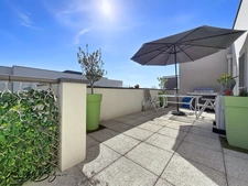 Appartement à vendre 5 pièces SAINT FONS (69🏡 SAINT-FONS – T5 DERNIER de 104 m² ÉTAGE AVEC TERRASSE 26 m² – RÉSIDENCE RÉCENTE