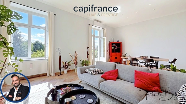 Appartement à vendre 5 pièces SAINTE FOY LES LYON (69) Secteur mairie et cinéma – APPARTEMENT DE CARACTÈRE 130 M² – 3 CHAMBRES – 1 GARAGE – PARKING – CAVE