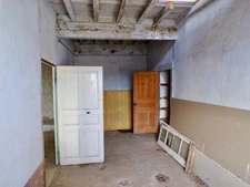 Dpt Rhône (69), à vendre SAINT LAURENT DE CHAMOUSSET maison fort potentiel  - Terrain de 299,00 m² 
