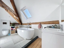 Dpt Rhône (69), TASSIN LA DEMI LUNE à vendre LOFT en Duplex T2bis/T3 d'environ 64,79 m² utiles, Parc, Atypique, dernier étage 