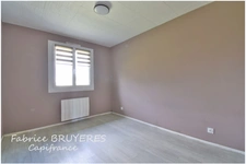 Maison habitable de suite - USSEL (19)