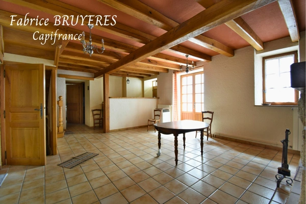 Maison à vendre VIAGER LIBRE USSEL (19)