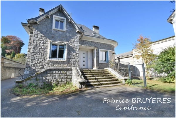 Maison à vendre 7 pièces USSEL (19)