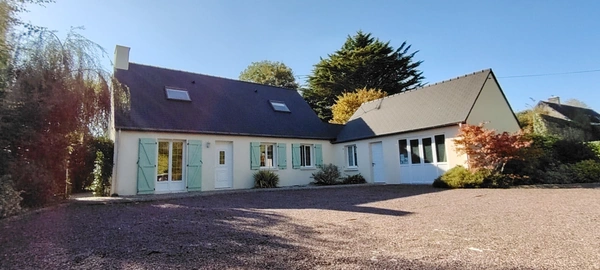 Maison à vendre 11 pièces  (50)