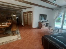 Maison à vendre 10 pièces  (34)