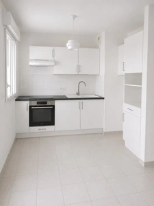 Appartement à vendre 3 pièces LA CHAUSSEE SAINT VICTOR (41)