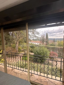 Villecroze – Propriété de charme avec studio indépendant, piscine et fort potentiel
