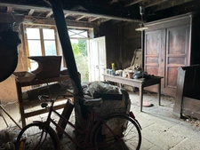 À vendre Maison avec dépendance sur plus de 1,5 hectare de terrain attenant 