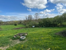 À vendre Maison avec dépendance sur plus de 1,5 hectare de terrain attenant 