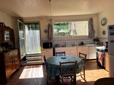 Maison de caractère – Village perché de Bourgogne – 116 m² + greniers – Proche Pouilly-en-Auxois (8 km) – A6, Dijon, Beaune