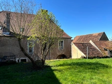Maison à vendre 11 pièces PRECY SOUS THIL (21)