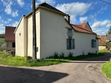 Maison et granges entre Venarey-les-Laumes et Vitteaux (21)