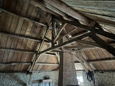 À vendre Maison avec dépendance sur plus de 1,5 hectare de terrain attenant 