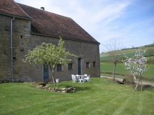 Demeure historique PRECY-SOUS-THIL composée de 15 pièces (390 m²) et 950 m² de dépendances