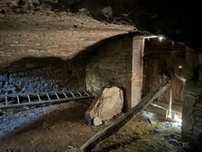 Maison et granges entre Venarey-les-Laumes et Vitteaux (21)