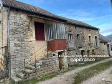 Entre VITTEAUX et SOMBERNON - ensemble immobilier à restaurer