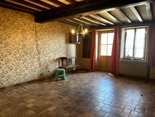 Maison avec grandes dépendances secteur POUILLY EN AUXOIS 