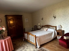 Maison à vendre à Précy-sous-Thil – Environ 145 m², 3 chambres, bureau et jardin 