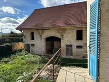 Maison et granges entre Venarey-les-Laumes et Vitteaux (21)