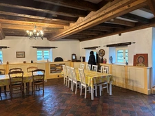 Historic residence PRECY-SOUS-THIL comprising 15 rooms (390 m²) and 950 m² of outbuildings