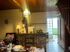 Maison à vendre à Précy-sous-Thil – Environ 145 m², 3 chambres, bureau et jardin 