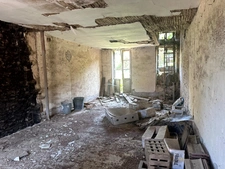 Maison à vendre avec grange attenante et terrain VITTEAUX (21)