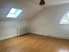 ELEGANTE PROPRIETE AVEC PISCINE, GÎTE INDÉPENDANT ET ESPACE PROFESSIONNEL – POUILLY-EN-AUXOIS CENTRE