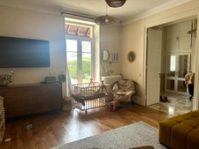 ELEGANTE PROPRIETE AVEC PISCINE, GÎTE INDÉPENDANT ET ESPACE PROFESSIONNEL – POUILLY-EN-AUXOIS CENTRE