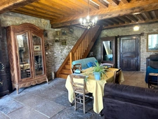 Maison de caractère – Village perché de Bourgogne – 116 m² + greniers – Proche Pouilly-en-Auxois (8 km) – A6, Dijon, Beaune
