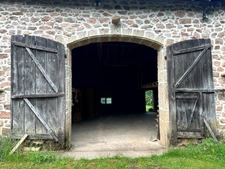 Exclusivité – Propriété de caractère avec étang, dans un écrin naturel préservé du Morvan - proche de SAULIEU (21)