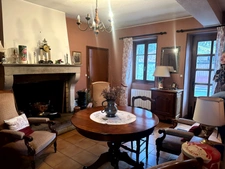 Maison à vendre à Précy-sous-Thil – Environ 145 m², 3 chambres, bureau et jardin 
